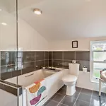 3 Bed In Oc-95032 Hébergement de vacances *